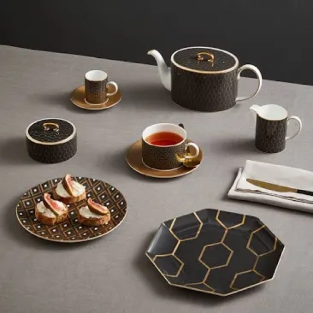 Wedgwood Arris Accent tea plate set of 4 - Picture 4 of 6